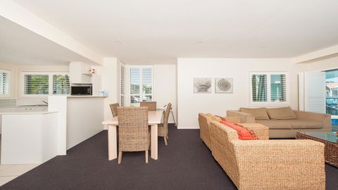 Pacific Blue, Salamander Bay - Sydneys Hotel 33