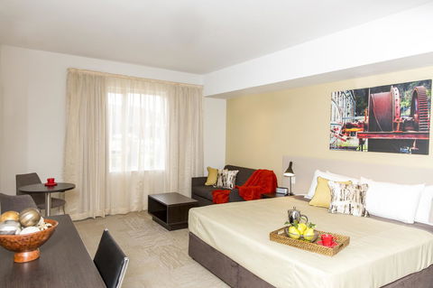 Lithgow Workies Club Motel - Sydneys Hotel 12