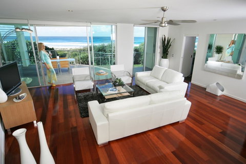 The Beach Cabarita - Sydneys Hotel 5