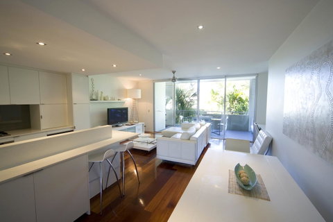 The Beach Cabarita - Sydneys Hotel 10