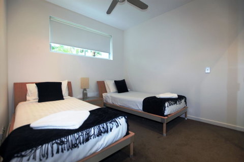 The Beach Cabarita - Sydneys Hotel 23