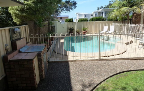 Mollymook Surfbeach Motel & Apartments - Sydneys Hotel 14
