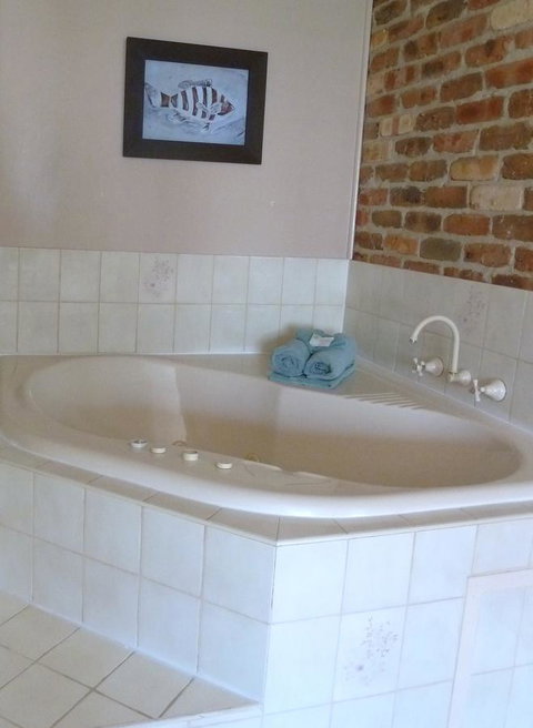 Mollymook Surfbeach Motel & Apartments - Sydneys Hotel 23