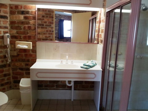 Mollymook Surfbeach Motel & Apartments - Sydneys Hotel 26