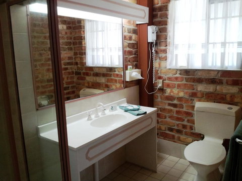 Mollymook Surfbeach Motel & Apartments - Sydneys Hotel 35