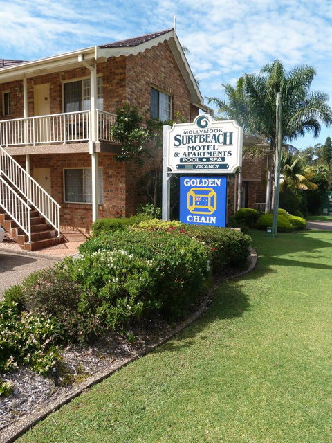 Mollymook Surfbeach Motel & Apartments - Sydneys Hotel 0