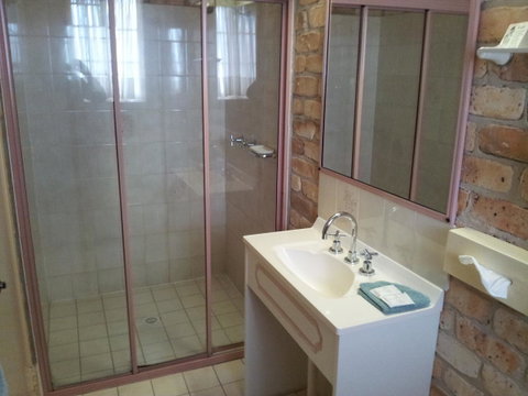 Mollymook Surfbeach Motel & Apartments - Sydneys Hotel 3