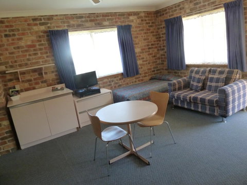 Mollymook Surfbeach Motel & Apartments - Sydneys Hotel 25