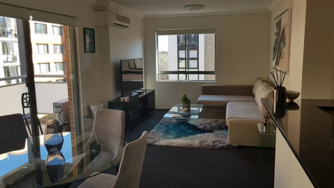 Liv Arena Apartments Darling Harbour - Sydneys Hotel 30