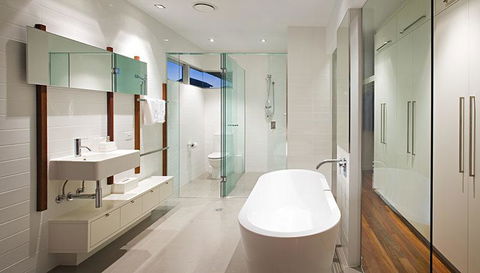Casuarina Beachfront House - Hostie Properties - Sydneys Hotel 24