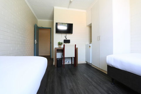 Little Coogee Hotel - Sydneys Hotel 28