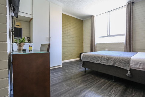 Little Coogee Hotel - Sydneys Hotel 31