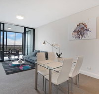Cozy apartment with Water view plus Winter garden - Sydneys Hotel