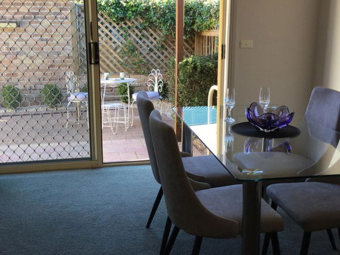 Tic Tac Toe Quality Accommodation - Sydneys Hotel 12
