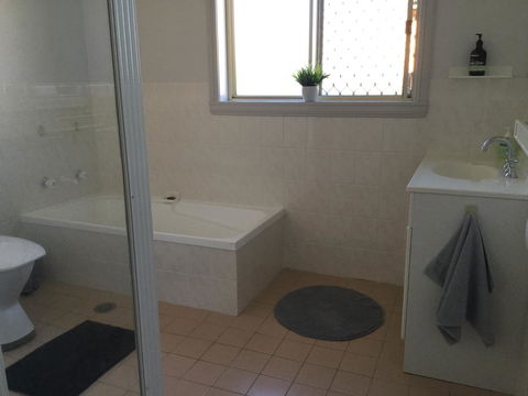 Tic Tac Toe Quality Accommodation - Sydneys Hotel 15