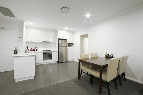 Best Western Plus Bolton On The Park - Sydneys Hotel 22