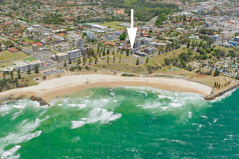Beach House Holiday Apartments - Sydneys Hotel 16