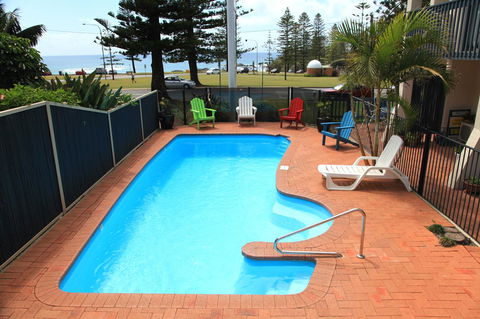Beach House Holiday Apartments - Sydneys Hotel 19
