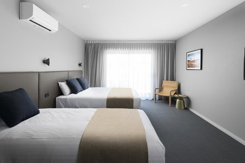 Abode Murrumbateman - Sydneys Hotel 11