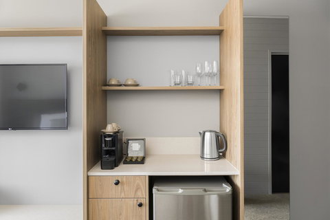 Abode Murrumbateman - Sydneys Hotel 10