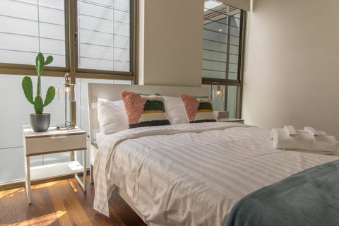 Sydney CBD Brand New Apartments With Hyde Park View - Sydneys Hotel 12