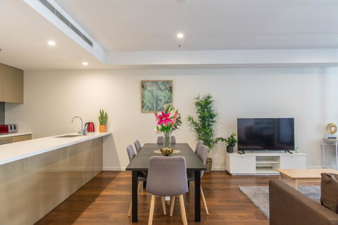 Sydney CBD Brand New Apartments With Hyde Park View - Sydneys Hotel 0