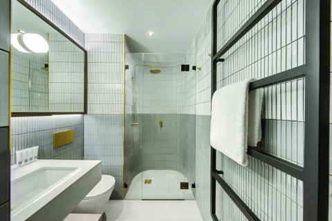 Vibe Hotel Sydney Darling Harbour - Sydneys Hotel 18