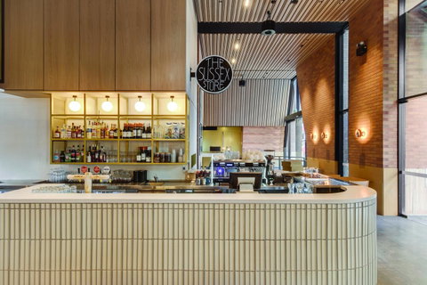 Vibe Hotel Sydney Darling Harbour - Sydneys Hotel 30
