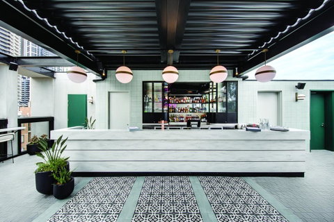 Vibe Hotel Sydney Darling Harbour - Sydneys Hotel 10