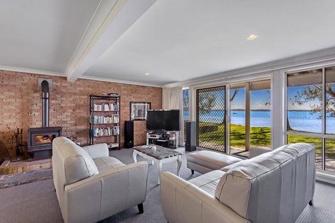 Foreshore Drive, 123, Sandranch - Sydneys Hotel 1