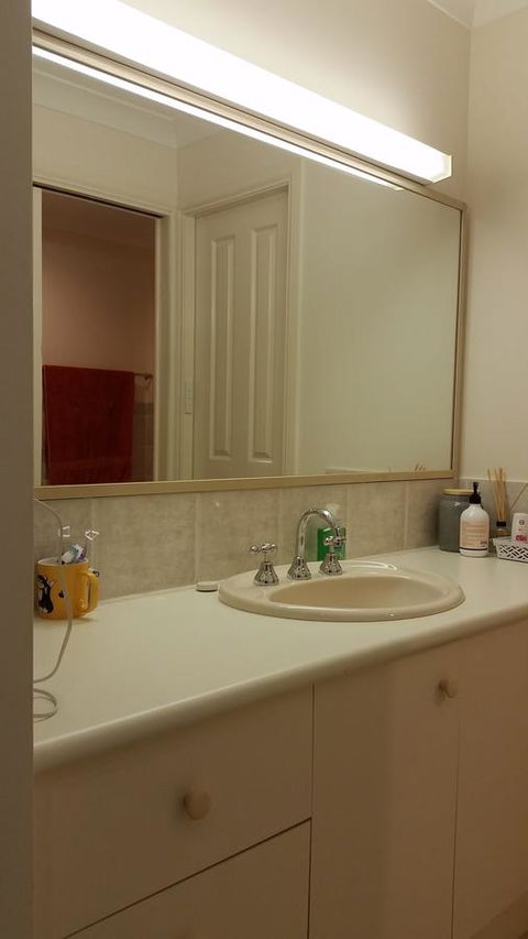 Twin Palms Holiday House At Lighthouse - Sydneys Hotel 11