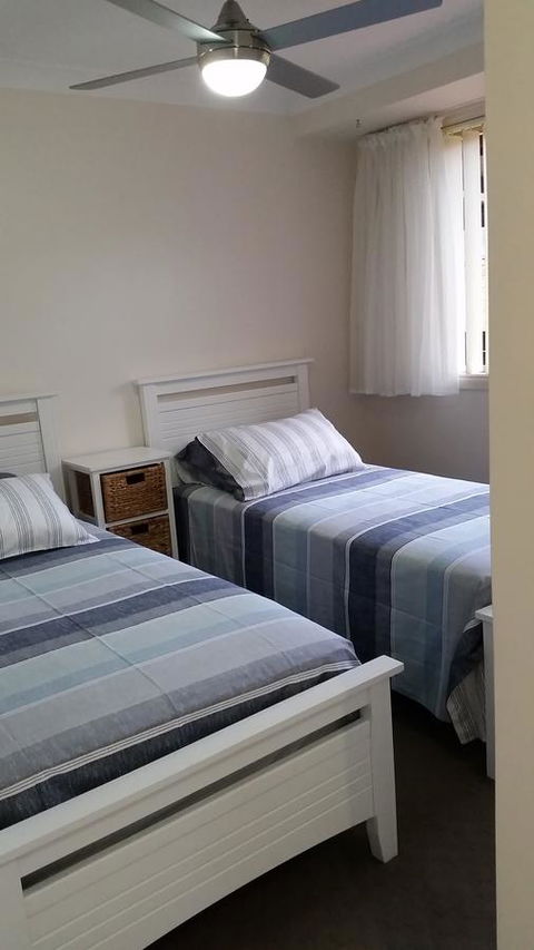 Twin Palms Holiday House At Lighthouse - Sydneys Hotel 10