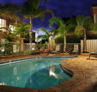 Beaches Apartments Merimbula - Sydneys Hotel