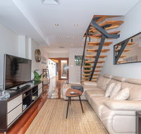 2 Bed House  Loft in Pyrmont - Sydneys Hotel
