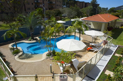 Marty's @ Little Beach - Sydneys Hotel 3