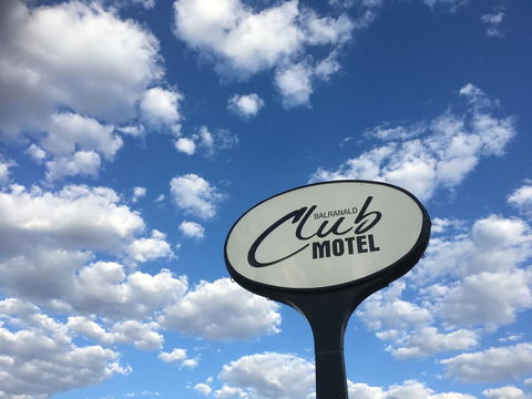 Balranald Club Motel - Sydneys Hotel 13