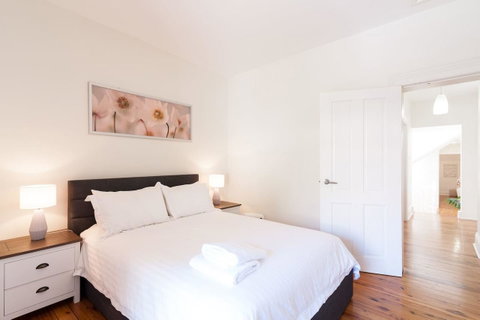 The Rocksberry - Sydneys Hotel 8