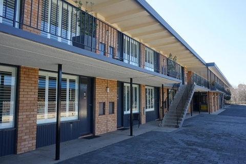 Panorama Bathurst - Sydneys Hotel 24