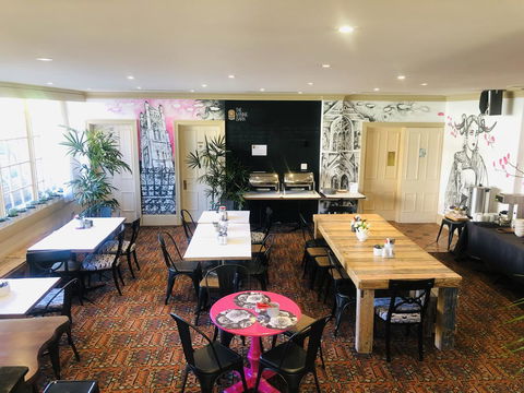 City Centre Motel Armidale - Sydneys Hotel 9
