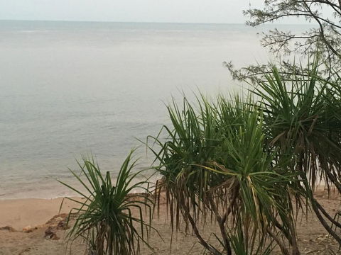 Nightcliff Foreshore Getaway - McKay Gardens - Sydneys Hotel 31