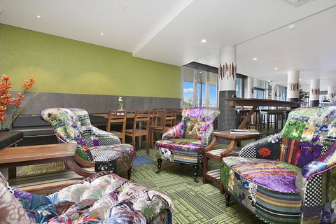 Ramada Suites By Wyndham Zen Quarter Darwin - Sydneys Hotel 11