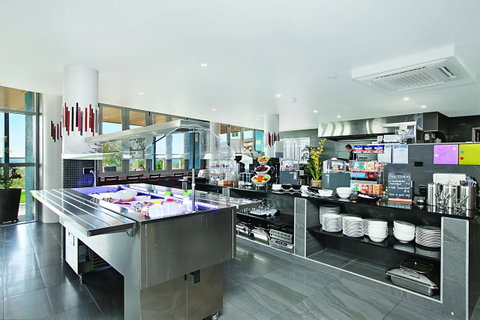 Ramada Suites By Wyndham Zen Quarter Darwin - Sydneys Hotel 12
