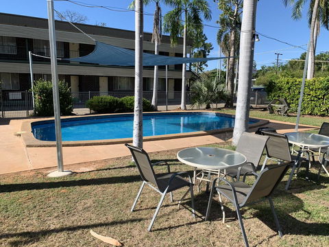 Pine Tree Motel - Sydneys Hotel 1
