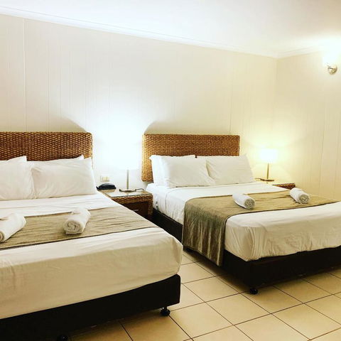 Pine Tree Motel - Sydneys Hotel 33