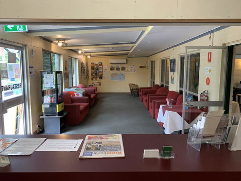 Pine Tree Motel - Sydneys Hotel 36