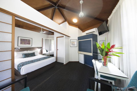 Palms City Resort - Sydneys Hotel 40