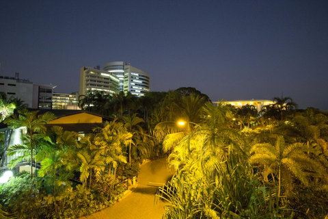 Palms City Resort - Sydneys Hotel 42