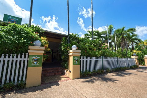Palms City Resort - Sydneys Hotel 26
