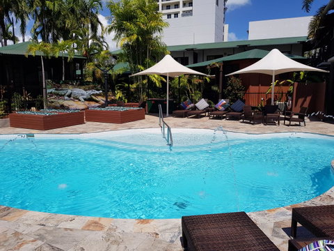 Palms City Resort - Sydneys Hotel 1
