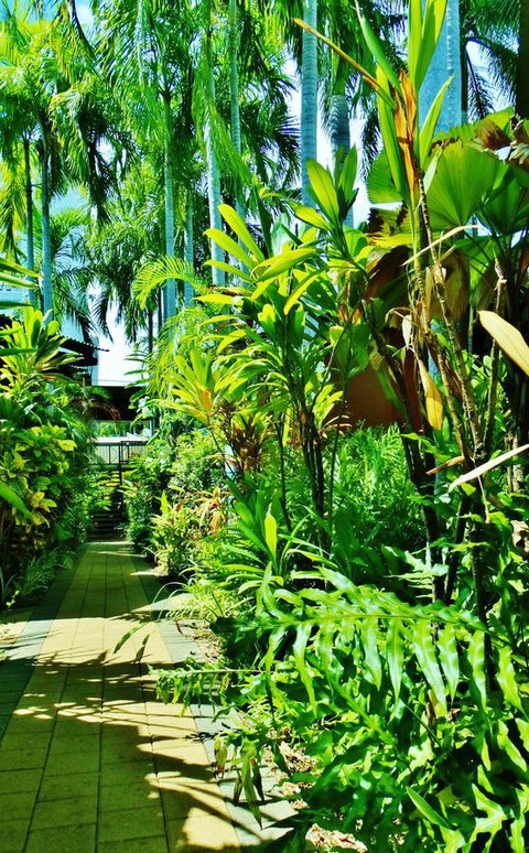 Palms City Resort - Sydneys Hotel 14